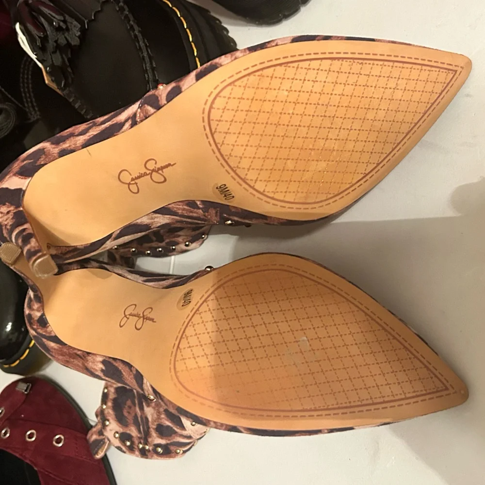 New Jessica Simpson Size 9 Leopard Print Gold Studded Ankle Boots Back Zip Up - Picture 10 of 11